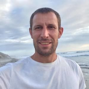 Meet your Posher, Aurel